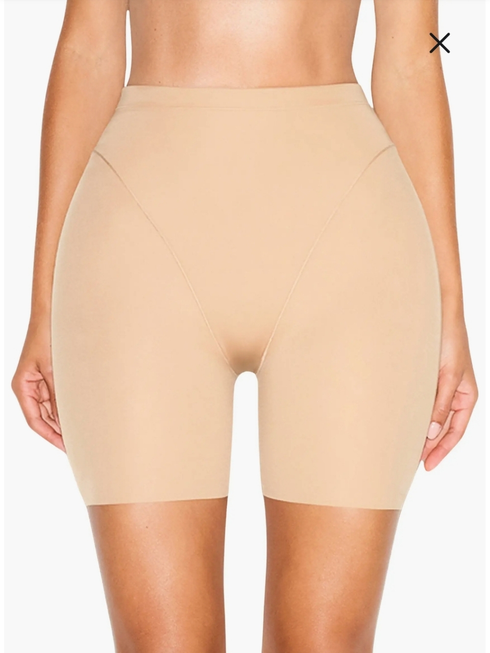 Skims Butt And Hips Enhancing Mid Thigh Short